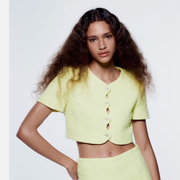 Yellow Textured Short Sleeve Blazer with Crystal Buttons - Picture 8 of 8